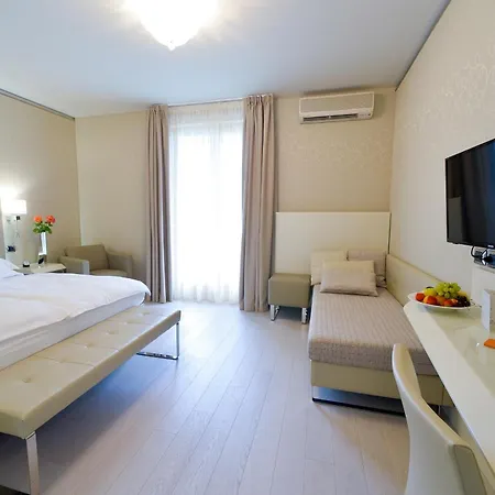 Park Imperial Hotel